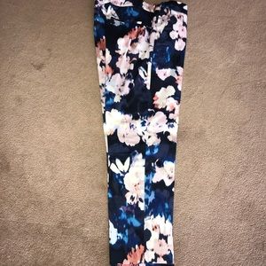 Saint Tropez flower print cropped pants